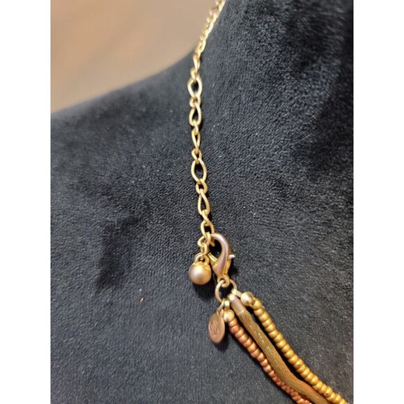 Women's Beaded Pendant Necklace With Gold Filigree Design And Lobster Clasp - Picture 6 of 7